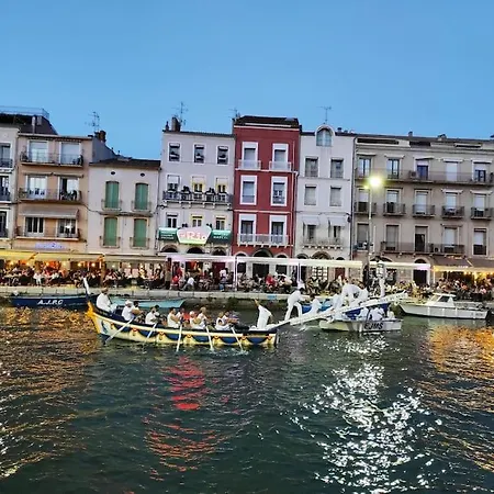 Cocon Traversant Deux Balcons Proche Centre * Sete